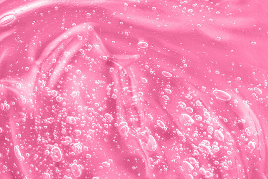 A short formula. Every drop earns its place.