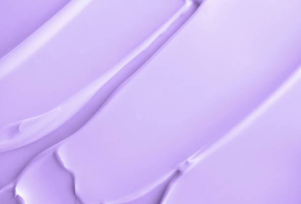 A short formula. Every drop earns its place.